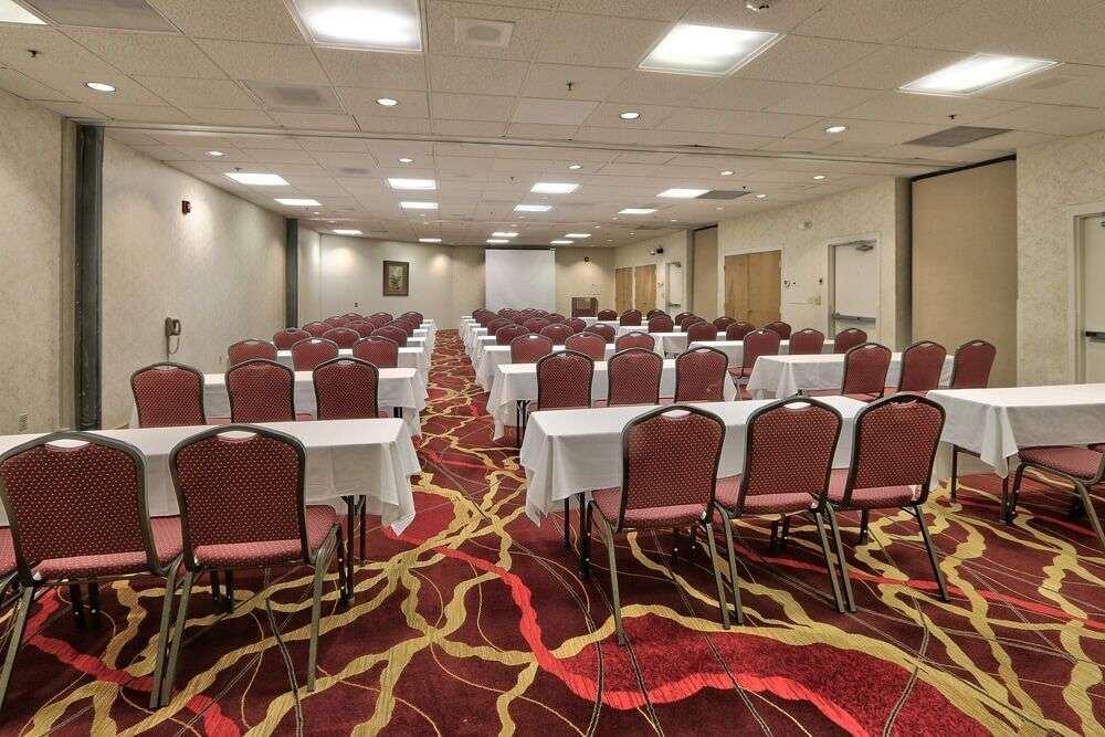 Ramada By Wyndham Albuquerque Midtown Hotel Facilități foto